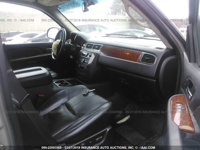 1GNFK13037R202527 - 2007 CHEVROLET TAHOE K1500 BEIGE photo 5