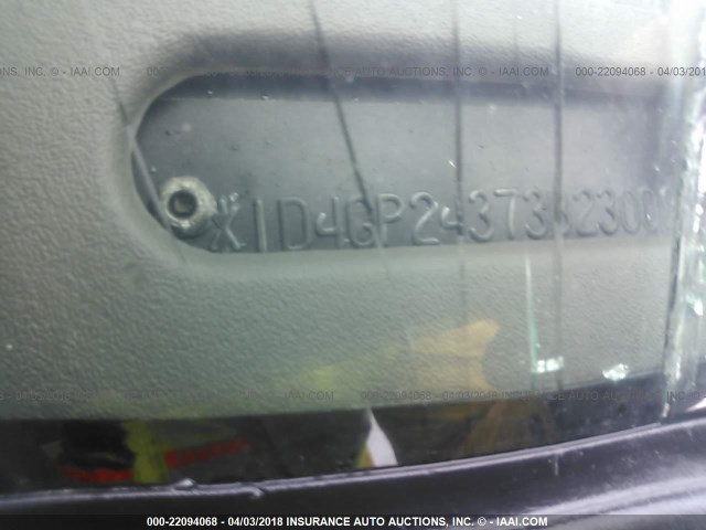 1D4GP24373B230091 - 2003 DODGE GRAND CARAVAN SE GRAY photo 9