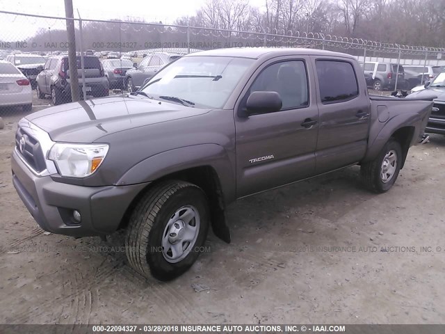 5TFLU4EN1EX093977 - 2014 TOYOTA TACOMA DOUBLE CAB BROWN photo 2