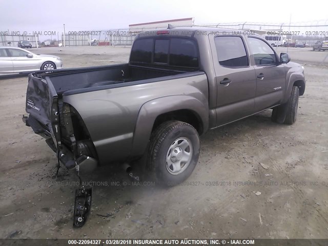 5TFLU4EN1EX093977 - 2014 TOYOTA TACOMA DOUBLE CAB BROWN photo 4