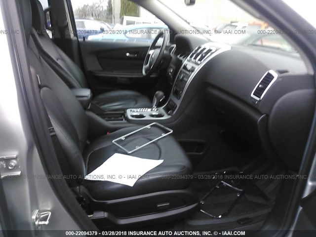 1GKKVRED4CJ220643 - 2012 GMC ACADIA SLT-1 Plata foto 5