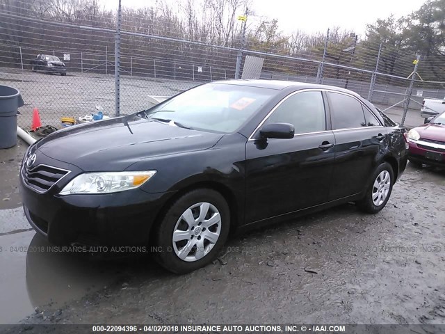 4T4BF3EK4BR169406 - 2011 TOYOTA CAMRY SE/LE/XLE 黑色 照片 2