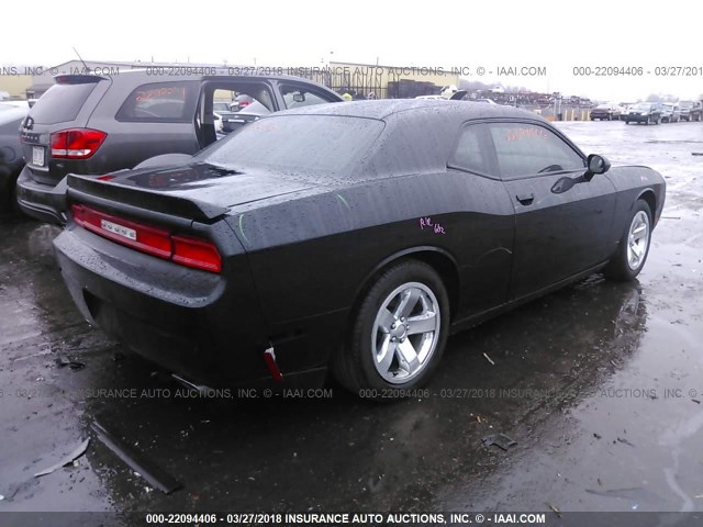 2C3CDYAG3CH121329 - 2012 DODGE CHALLENGER SXT BLACK photo 4