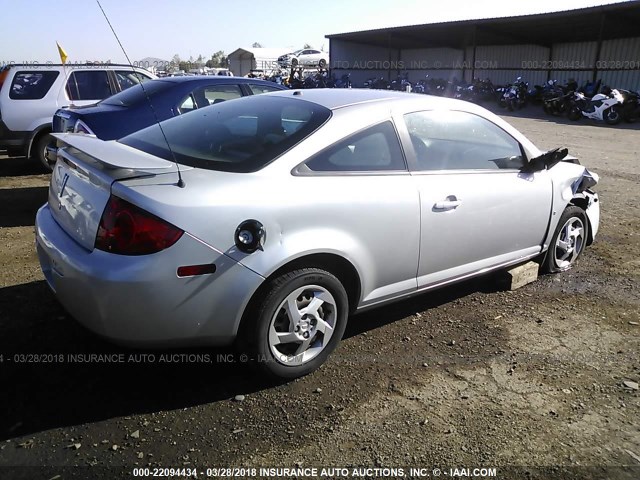 1G2AL18FX87213877 - 2008 PONTIAC G5 SILVER photo 4