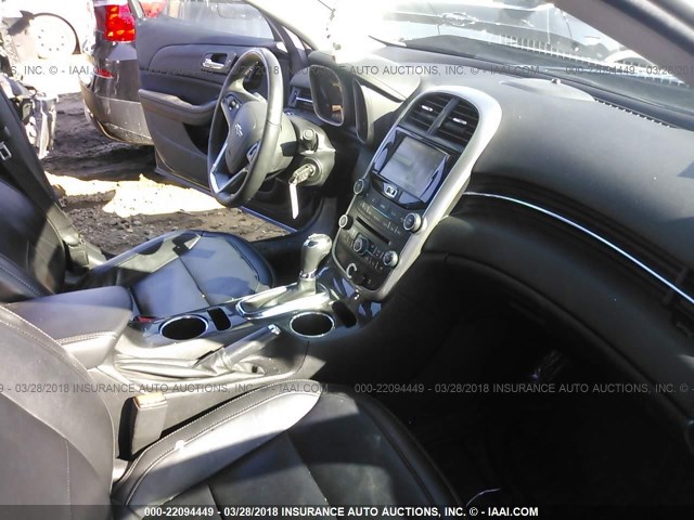 1G11H5SL6EF259381 - 2014 CHEVROLET MALIBU LTZ ლურჯი ფოტო 5