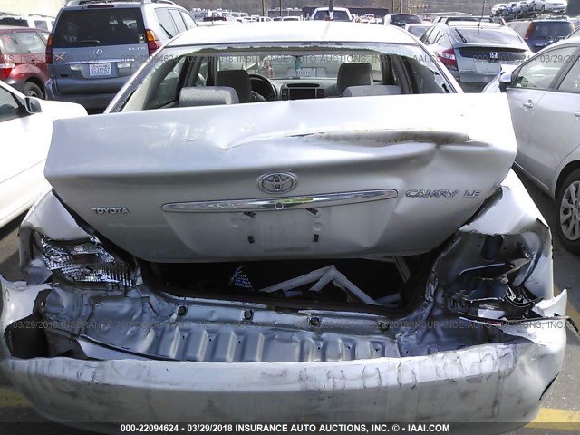 JTDBE32K020096189 - 2002 TOYOTA CAMRY LE/XLE/SE 银色 照片 6