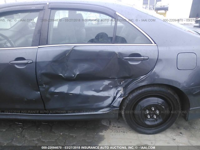 4T1BF3EKXAU518304 - 2010 TOYOTA CAMRY SE/LE/XLE GRAY photo 6