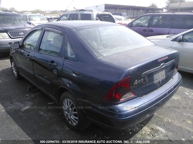 1FAFP33P62W357947 - 2002 FORD FOCUS LX BLUE photo 3