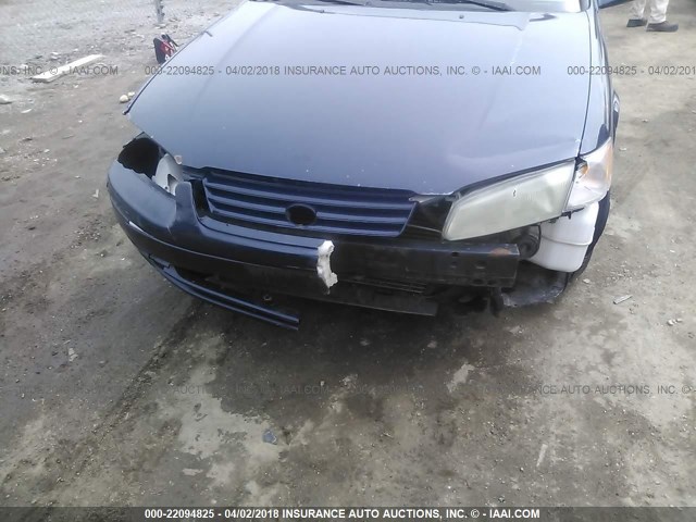 4T1BG22K9VU790523 - 1997 TOYOTA CAMRY CE/LE/XLE 蓝色 照片 6