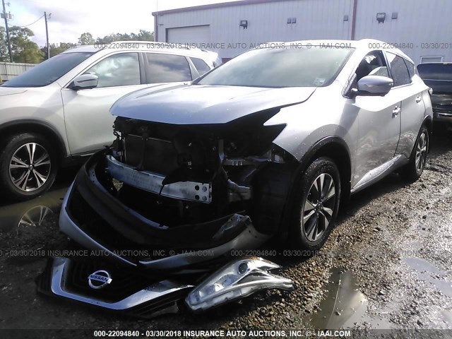 5N1AZ2MG4FN238373 - 2015 NISSAN MURANO S/SL/SV/PLATINUM SILVER photo 2