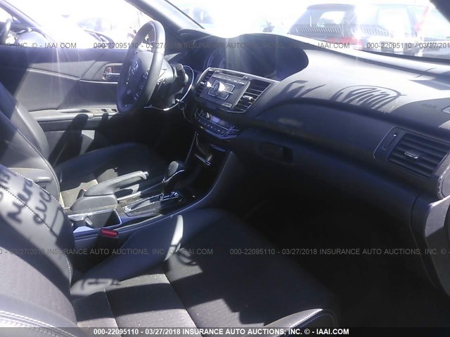 1HGCR2F63GA087280 - 2016 HONDA ACCORD SPORT 白色 照片 5