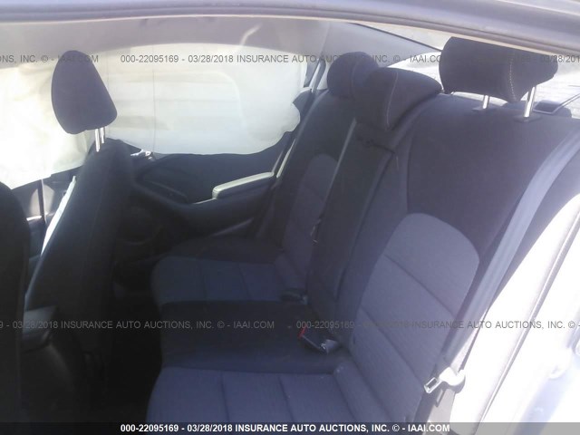 KNAFX4A66E5055009 - 2014 KIA FORTE LX GRAY photo 8