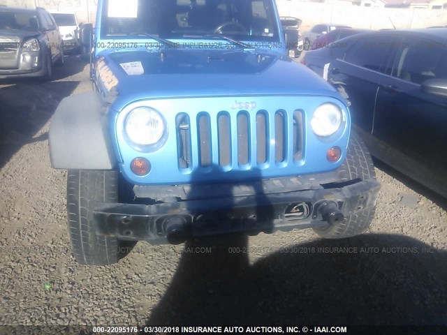 1J4BA3H15AL160924 - 2010 JEEP WRANGLER UNLIMITE SPORT BLUE photo 8