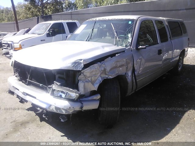 1GCEC19V07Z134319 - 2007 CHEVROLET SILVERADO C1500 CLASSIC GOLD photo 2