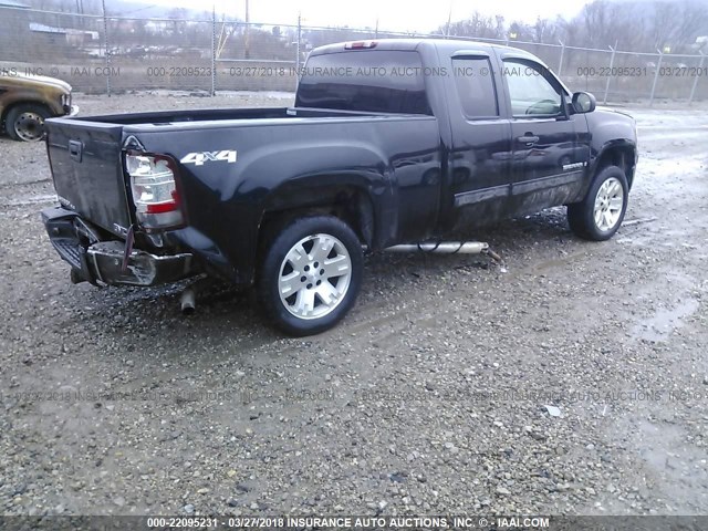 2GTEK19J081337687 - 2008 GMC SIERRA K1500 BLACK photo 4