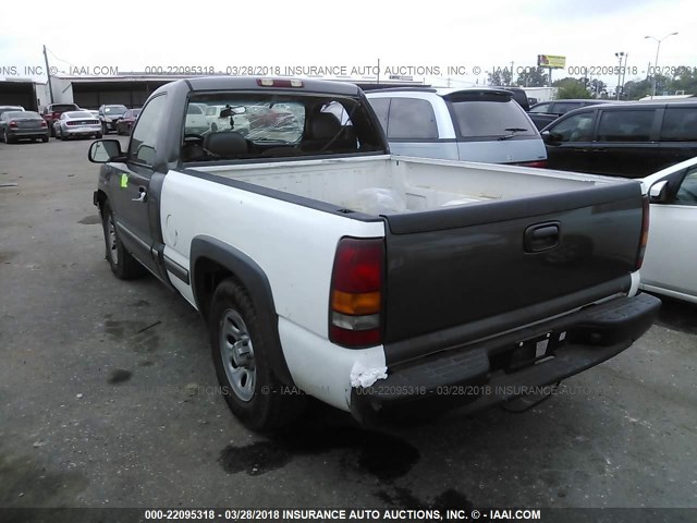 1GCEC14W32Z266063 - 2002 CHEVROLET SILVERADO C1500 GRAY photo 3