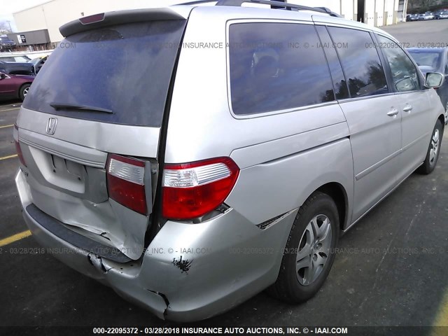 5FNRL38786B446246 - 2006 HONDA ODYSSEY EXL ვერცხლისფერი ფოტო 4
