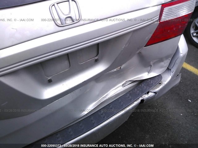 5FNRL38786B446246 - 2006 HONDA ODYSSEY EXL ვერცხლისფერი ფოტო 6
