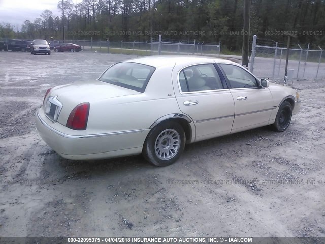 1LNHM83W42Y663626 - 2002 LINCOLN TOWN CAR CARTIER CREAM photo 4