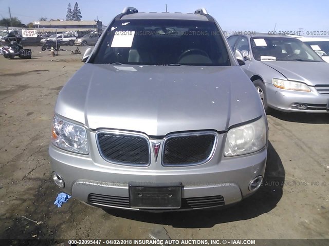 2CKDL73F976115045 - 2007 PONTIAC TORRENT SILVER photo 6