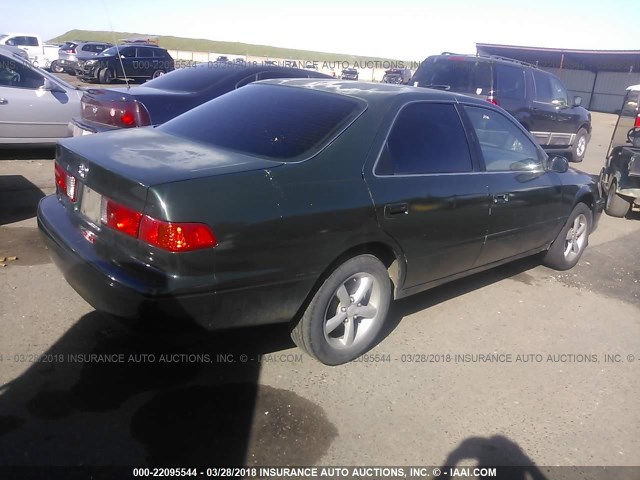 4T1BG22K11U057618 - 2001 TOYOTA CAMRY CE/LE/XLE 绿色 照片 4