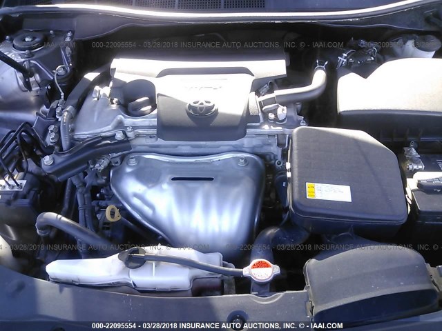 4T1BF1FK1GU554264 - 2016 TOYOTA CAMRY LE/XLE/SE/XSE ნაცრისფერი ფოტო 10