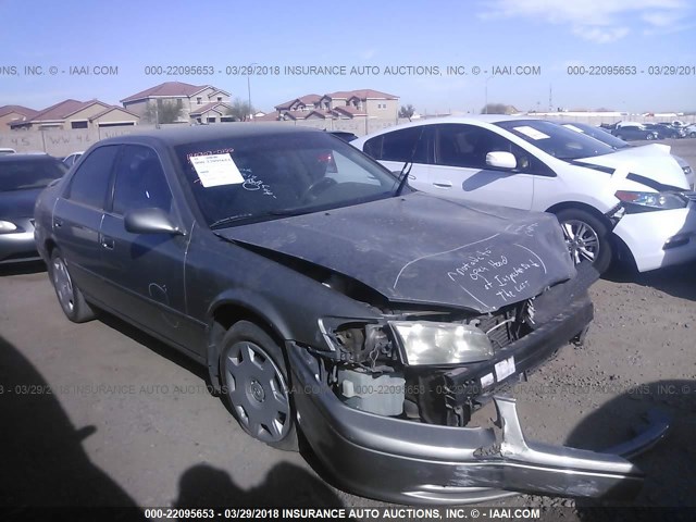 JT2BF28K5Y0279412 - 2000 TOYOTA CAMRY LE/XLE GRAY photo 1
