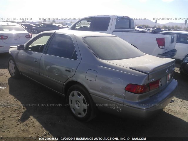 JT2BF28K5Y0279412 - 2000 TOYOTA CAMRY LE/XLE GRAY photo 3