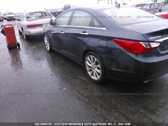 5NPEC4AB9BH241789 - 2011 HYUNDAI SONATA SE/LIMITED BLUE photo 3