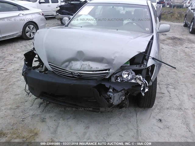 4T1BE32K45U604513 - 2005 TOYOTA CAMRY LE/XLE/SE GRAY photo 6