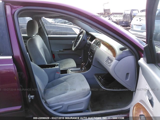 2G4WC532851308648 - 2005 BUICK LACROSSE CX MAROON photo 5