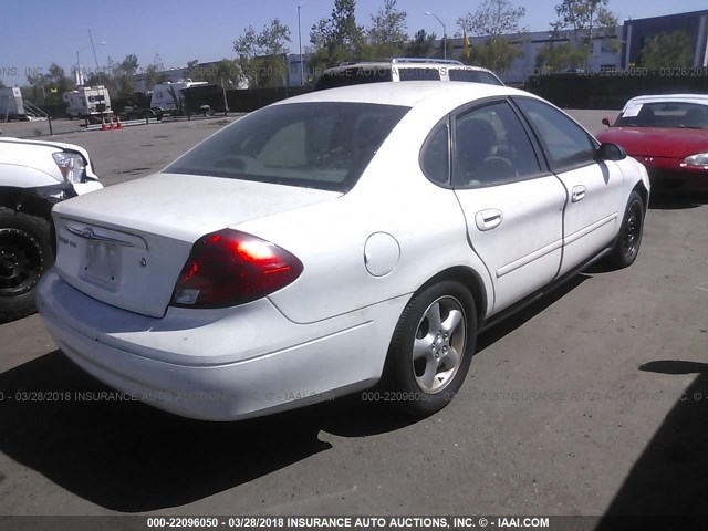 1FAFP55S21A294385 - 2001 FORD TAURUS SES WHITE photo 4