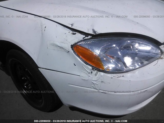 1FAFP55S21A294385 - 2001 FORD TAURUS SES WHITE photo 6