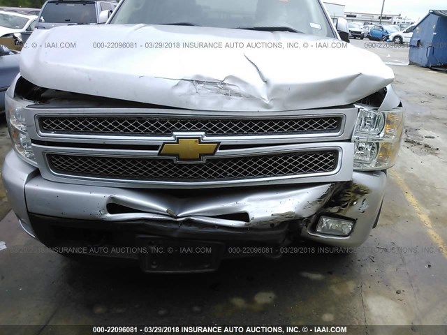 1GCRKTE70DZ334779 - 2013 CHEVROLET SILVERADO K1500 LTZ SILVER photo 6