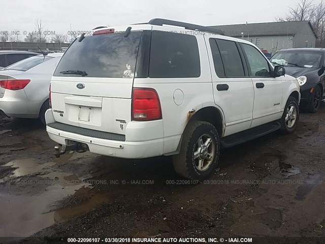 1FMZU73W95UA27052 - 2005 FORD EXPLORER XLT/XLT SPORT/NBX WHITE photo 4