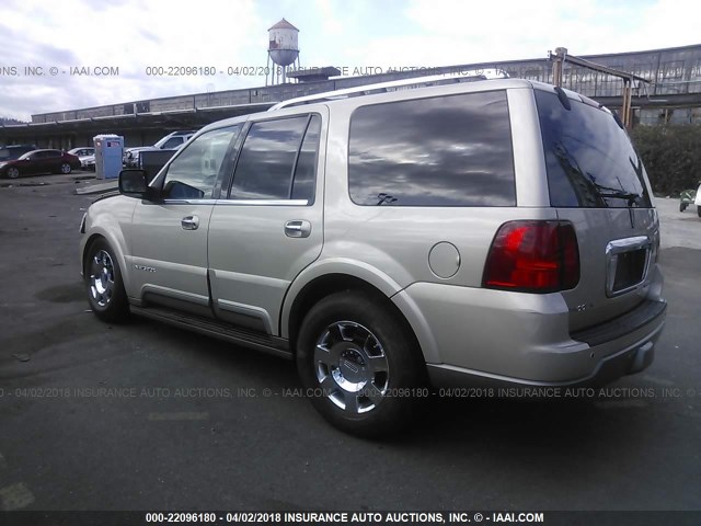 5LMFU28R84LJ28383 - 2004 LINCOLN NAVIGATOR ბეჟი ფოტო 3