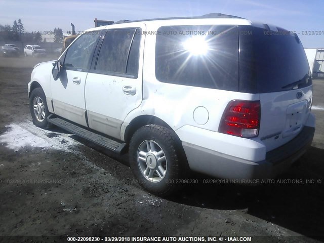 1FMPU16W73LB69953 - 2003 FORD EXPEDITION XLT WHITE photo 3