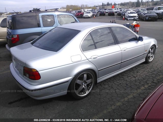 WBADM6342YGU29552 - 2000 BMW 528 I AUTOMATIC SILVER photo 4