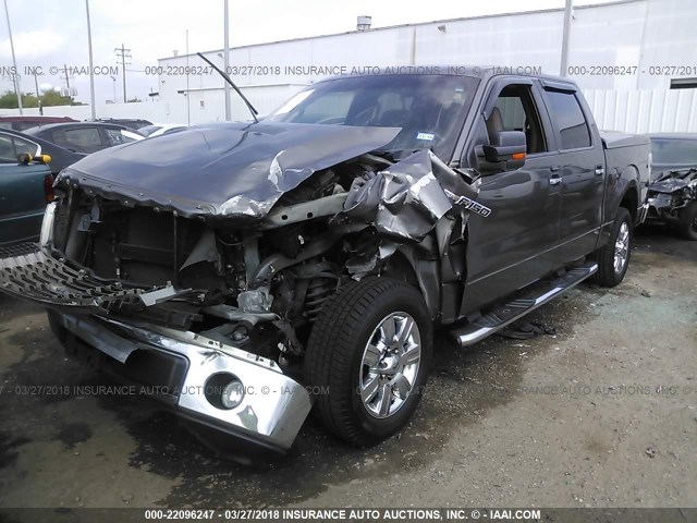 1FTEW1C89AKA59579 - 2010 FORD F150 SUPERCREW GRAY photo 2