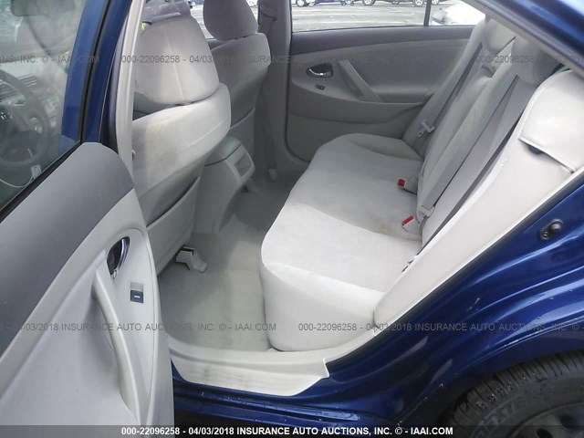 4T1BF3EK0BU587228 - 2011 TOYOTA CAMRY SE/LE/XLE BLUE photo 8