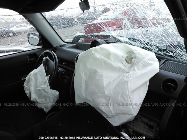 JTLKT334664045191 - 2006 TOYOTA SCION XB შავი ფოტო 5