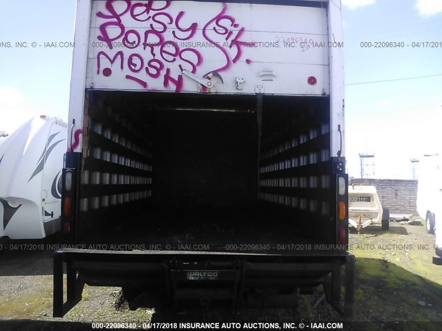 J8BC4B16067007196 - 2006 CHEVROLET TILT MASTER W4S04  WHITE photo 8