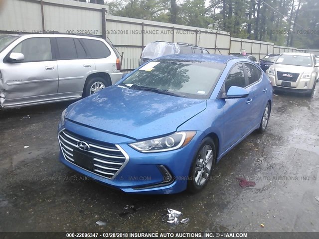 5NPD84LF2HH032898 - 2017 HYUNDAI ELANTRA SE/VALUE/LIMITED GRAY photo 2