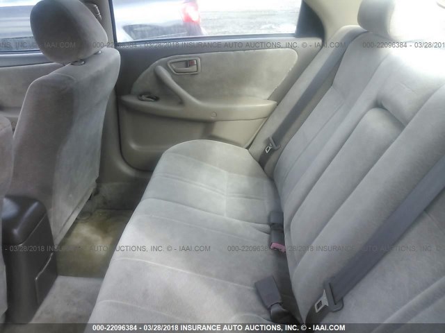 JT2BG22K1V0018957 - 1997 TOYOTA CAMRY LE/XLE WHITE photo 8