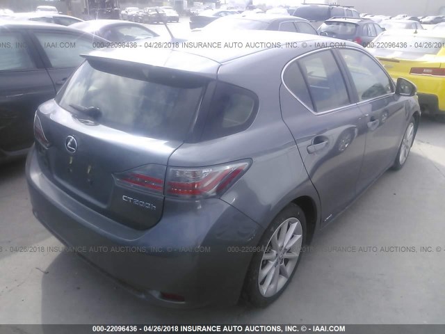 JTHKD5BH6D2142133 - 2013 LEXUS CT 200 GRAY photo 4