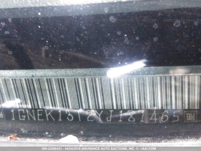 1GNEK13T2YJ181465 - 2000 CHEVROLET TAHOE K1500 GRAY photo 9