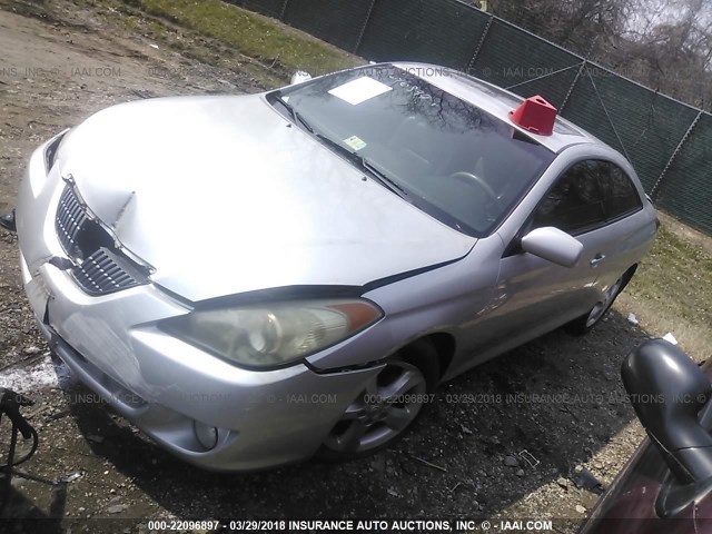 4T1CA30P24U004747 - 2004 TOYOTA CAMRY SOLARA SE/SLE ვერცხლისფერი ფოტო 2
