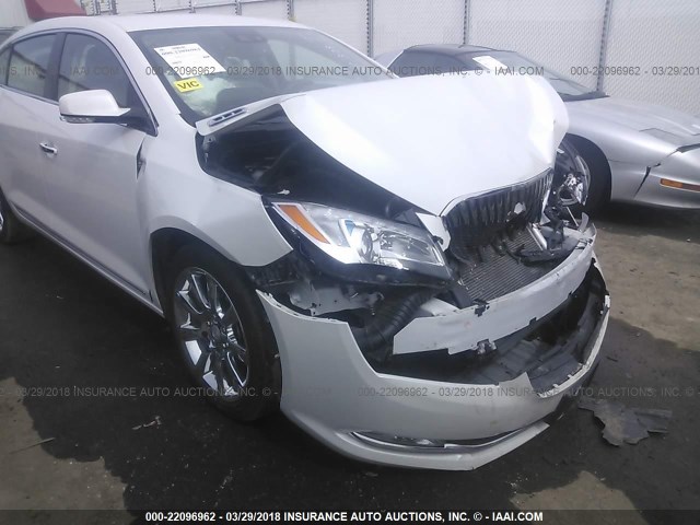 1G4GD5G34FF142661 - 2015 BUICK LACROSSE PREMIUM WHITE photo 6