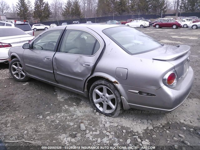 JN1DA31D82T202672 - 2002 NISSAN MAXIMA GLE/GXE/SE GRAY photo 3