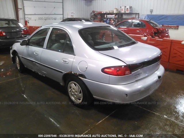 1FAFP10P6XW159465 - 1999 FORD ESCORT LX SILVER photo 3